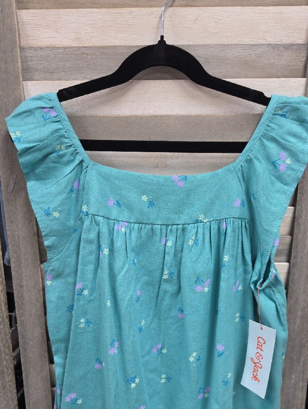 Cat & Jack Girls' Ruffle Short Sleeve Woven Shirt | Large (10/12)
